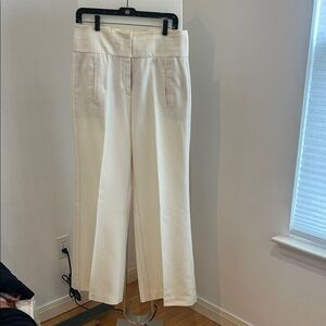 Leifsdottir Cream Patterned Lining